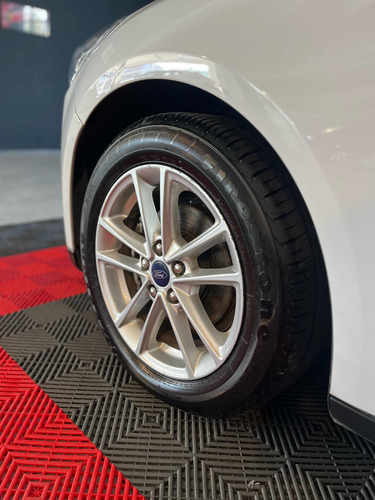 Ford Focus III 1.6 S