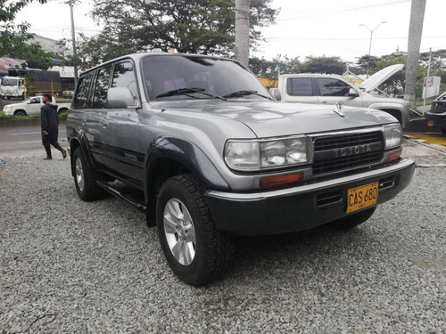 Toyota Land Cruiser Fj 80l Burbuja