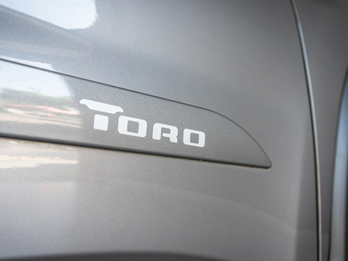 Fiat Toro Volcano 2.4 16V Flex Aut.