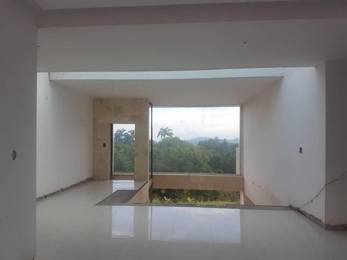 Imagen 2 de 13 de Casa Venta La Lagunita Cod. 20-21306-y Ymanol Elizalde 0414-3227631