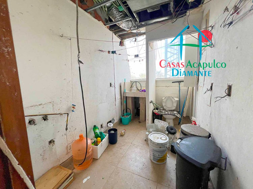 Cad Marena 502. En Descuento Por Otis. Para Restaurar. Terraza Con Vista Al Mar Y Alberca