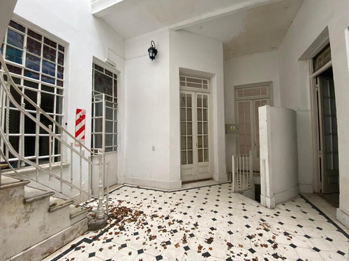 Petit Hotel En Palermo Viejo En Venta - Palacio Estilo Francés, Propiedad Única