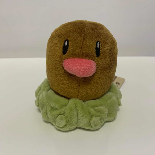 Peluche Diglett Pokemon Center Japon