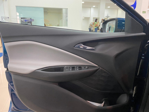 Imagem 7 de 8 de Chevrolet Onix Plus 1.0 Premier Turbo Flex (aut)