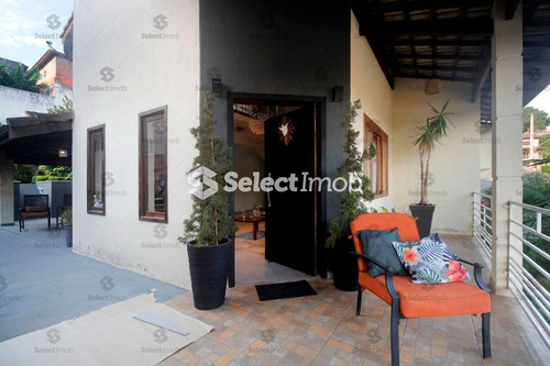 Imagem 2 de 26 de Casa Em Santa Luzia Com 3 Dormitórios - 3166