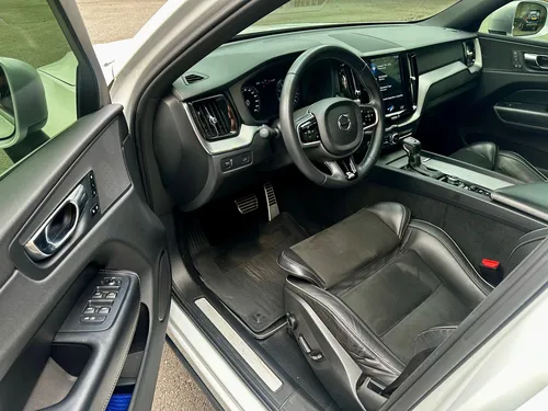 Volvo XC60 2.0 T5 Awd R-design