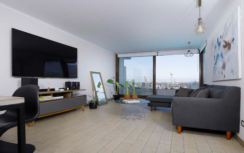 Depto. En Condominio Con Laguna, 2d/2b - Ciudad Empresarial