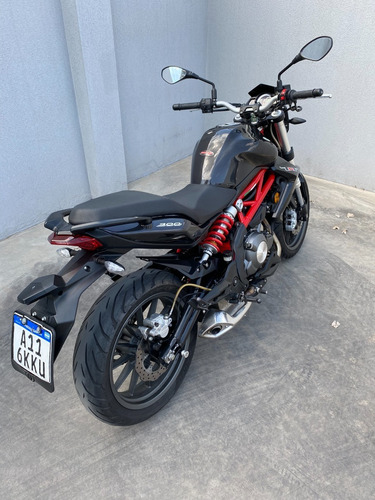 Imagen 8 de 8 de Benelli 300