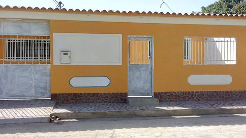 Imagen 11 de 11 de Casa En Venta En La Esmeralda Los Samanes Maracay 04243050970
