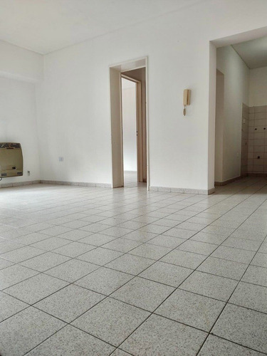 Imagen 4 de 10 de Vende Departamento 1 Dormitorio Uns