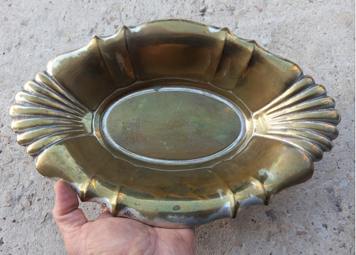 Antiguo Centro Mesa Frutera Panera De Bronce Oval Osiris