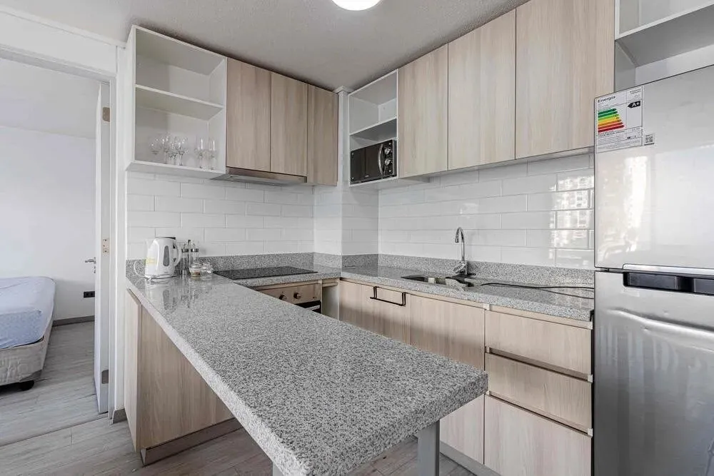 Imagen 5 de 15 de Departamento En Venta De 2 Dorm. En Macul / Estac. Y Bodega
