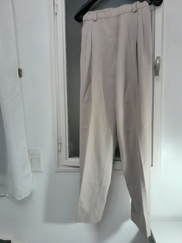 Pantalón Tipo Sastre Con Pinzas,color Beige, Lana.modelo 90.