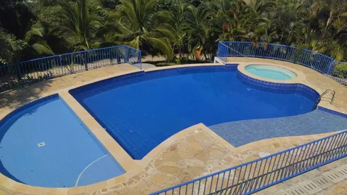 Lote 2000 Mts2 Ubicado En El Condominio Quintas De Puente Roto; La Mesa