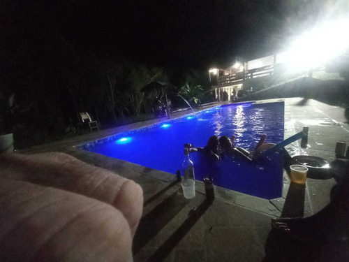 Imagem 7 de 12 de Chácara Ibiuna 1.050 Mts Ampla Casa, Piscina, Riacho E Lago