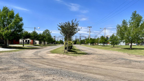 Venta Lote En Las Casuarinas - Barrio Privado En Ibarlucea