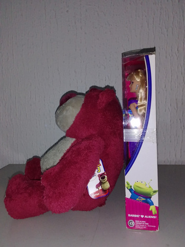 Barbie Toy Story 3, Barbie Loves Alien Mas Oso Lotso (Usado)