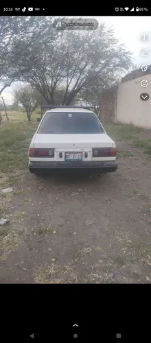 Nissan Sedan