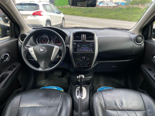 Nissan Versa SV 1.6 16V FlexStart 4p Aut.