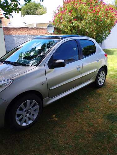 Peugeot 207 1.6 Feline 106cv Tiptronic