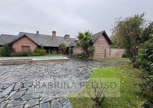 Venta Casa 7 Ambientes Moreno Centro
