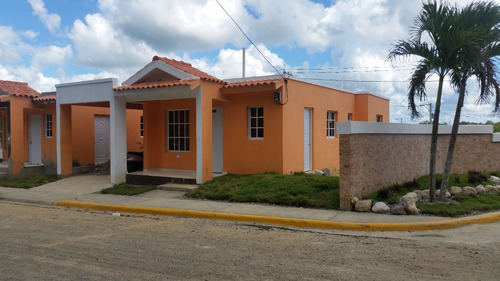 Imagen 1 de 12 de Hermosas Casa De 160m2 Con Financiemiento Disp. 8293239618