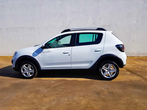 Renault Sandero Stepway Zen Ms - Tomamos Tu Usado