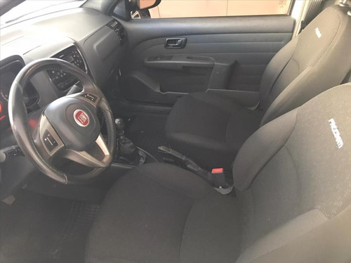 Imagem 8 de 10 de Strada 1.4 Mpi Freedom Cs 8v Flex 2p Manual