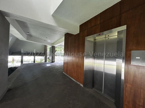 Carla Gonzalez Apartamento En Alquiler En La Urbanizacion La Castellana Mls #24-28589 Sc