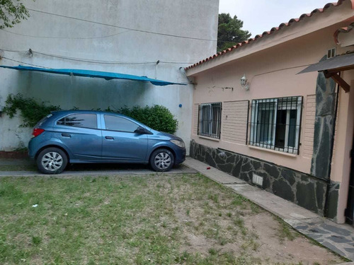 Imagen 1 de 14 de Vendo Casa Con Departamentos Gas Natural A 2 Cuadras Del Mar