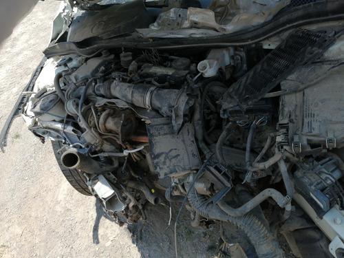 Imagen 6 de 10 de Mercedes Benz Cla 200 Por Partes