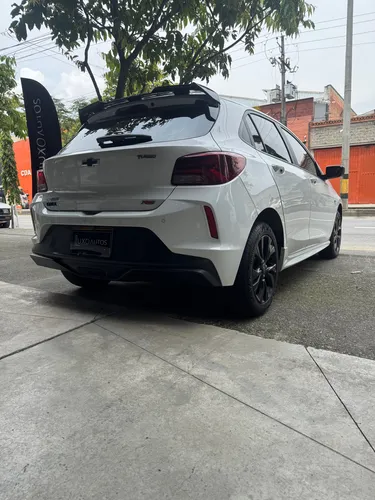 Chevrolet Onix 1.0T Rs Mt