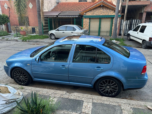 Volkswagen Bora 1.8 T Highline Tiptr Cu