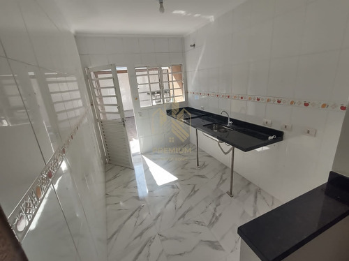 Imagem 15 de 15 de Casa 02 Dorm. Em Nova Cerejeira - Atibaia - 11821