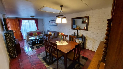 Imagen 3 de 18 de Se Vende Casa En Lérida, Puente Alto