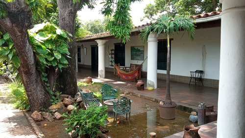 Imagen 4 de 14 de Casa De 6 Habitaciones Y 6 Baños
