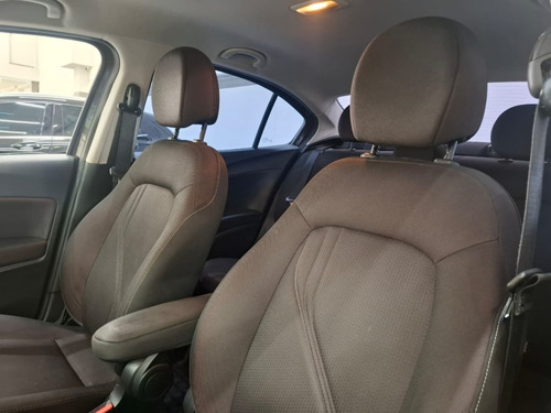 Fiat Cronos 1.8 E.TORQ FLEX PRECISION AT6