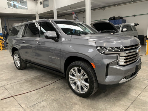 Imagen 1 de 8 de Chevrolet Suburban High Country 2021