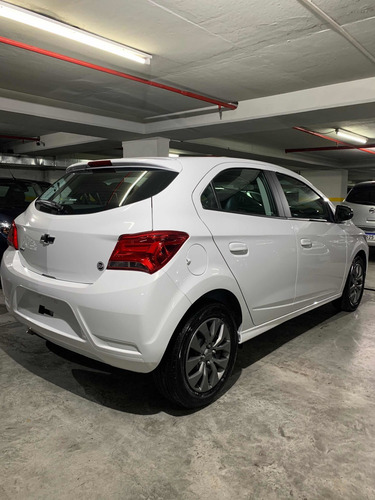 Chevrolet Onix 2021 1.4 Black Edition 1.4 Sepautos