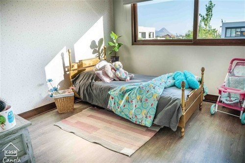 Casa En Venta De 3 Dorm. En Colina
