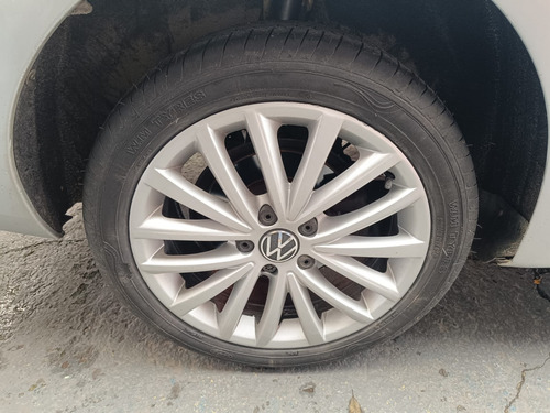 Volkswagen Jetta 2.0 Tsi Highline 4p