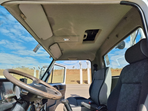Imagem 3 de 15 de Volkswagem 5-150 4x2 Ano 2015 Linha Viva (cnh -b )