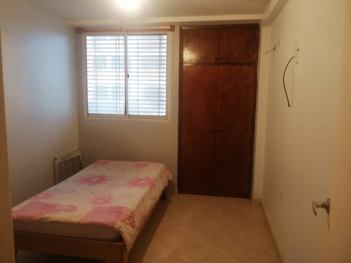 Imagen 7 de 10 de Apartamento En Venta En Milagro Norte Maracaibo 2396