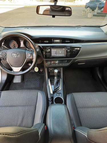 Imagen 8 de 10 de Toyota Corolla S S