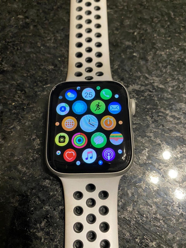 Apple Watch 4 Nike 44mm