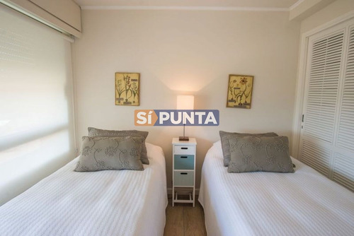 Imagen 17 de 23 de Apartamento En Venta - Playa Mansa