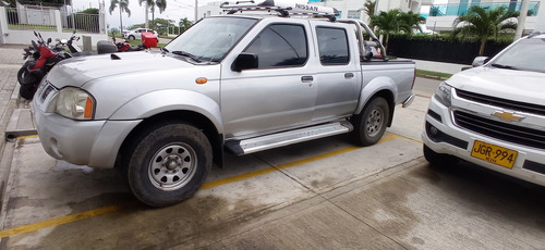 Nissan Frontier 2.5 Ax D22