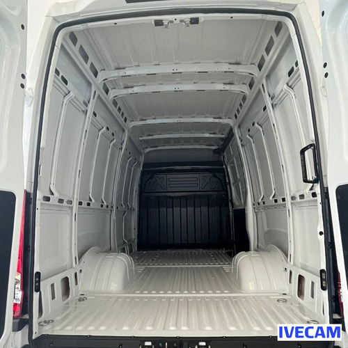 Iveco Daily Furgón 55-170 Ruedas Duales 12m³ 0km
