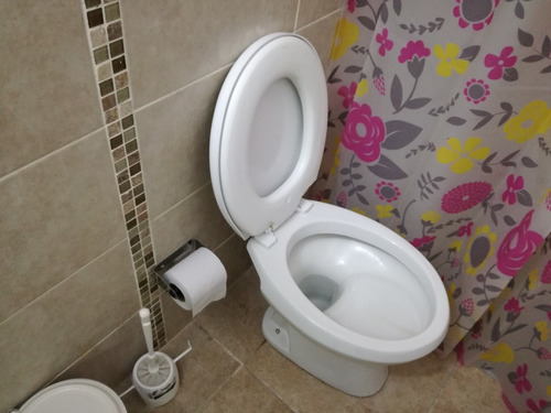 Imagen 9 de 13 de Dueña Alquila Para Vivienda Y/o Local Zona Aguada