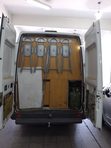 Imagen 4 de 11 de Mercedes 413 2009